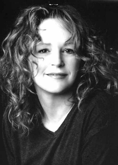 Bonnie Bedelia image