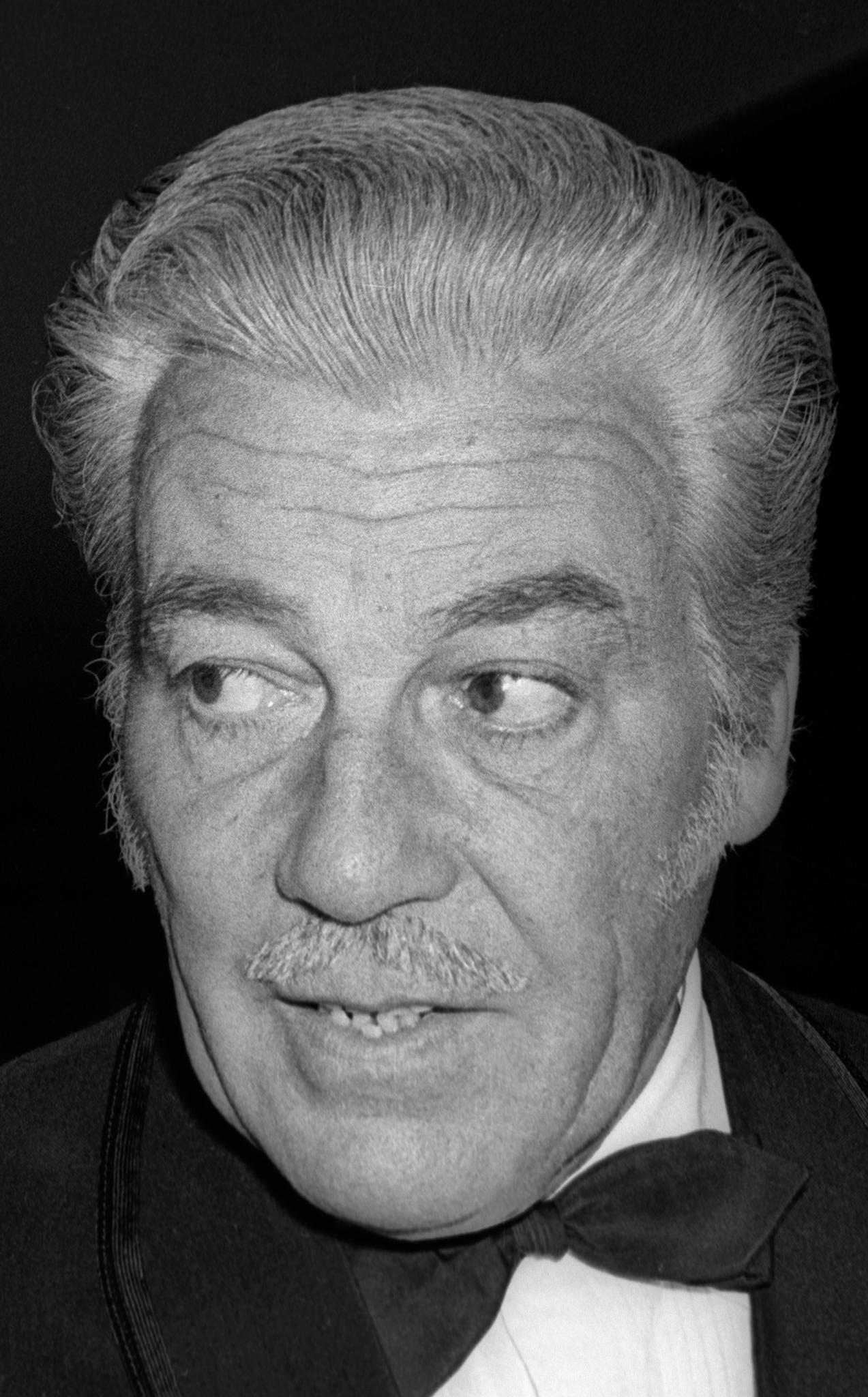 Cesar Romero image