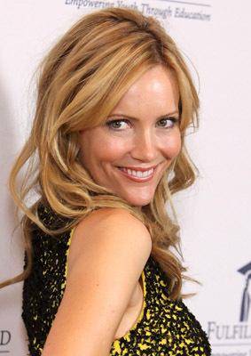 Leslie Mann image