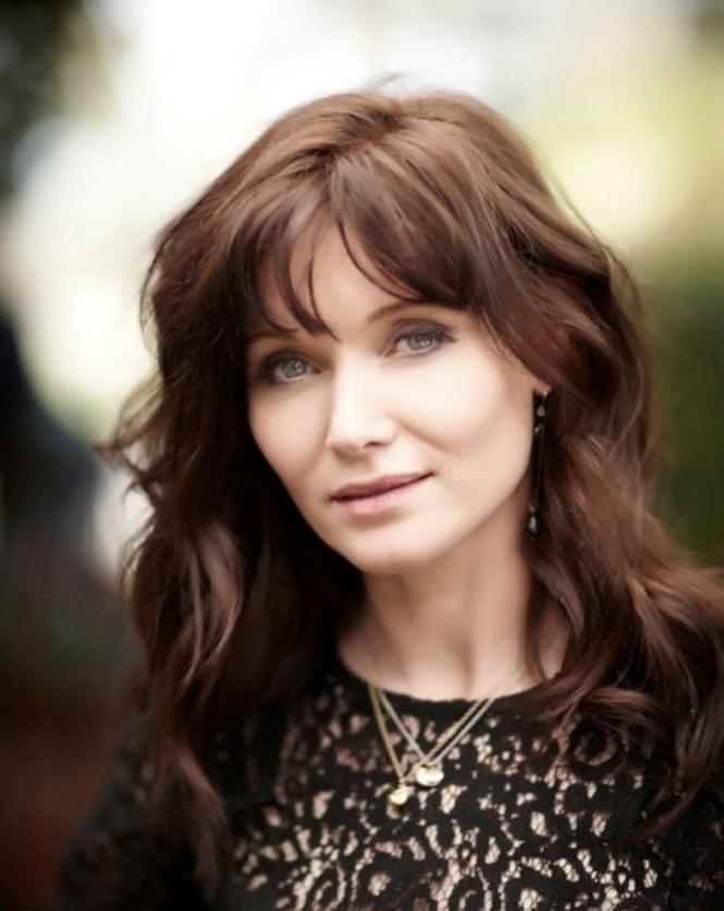 Essie Davis image