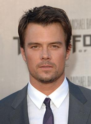 Josh Duhamel image