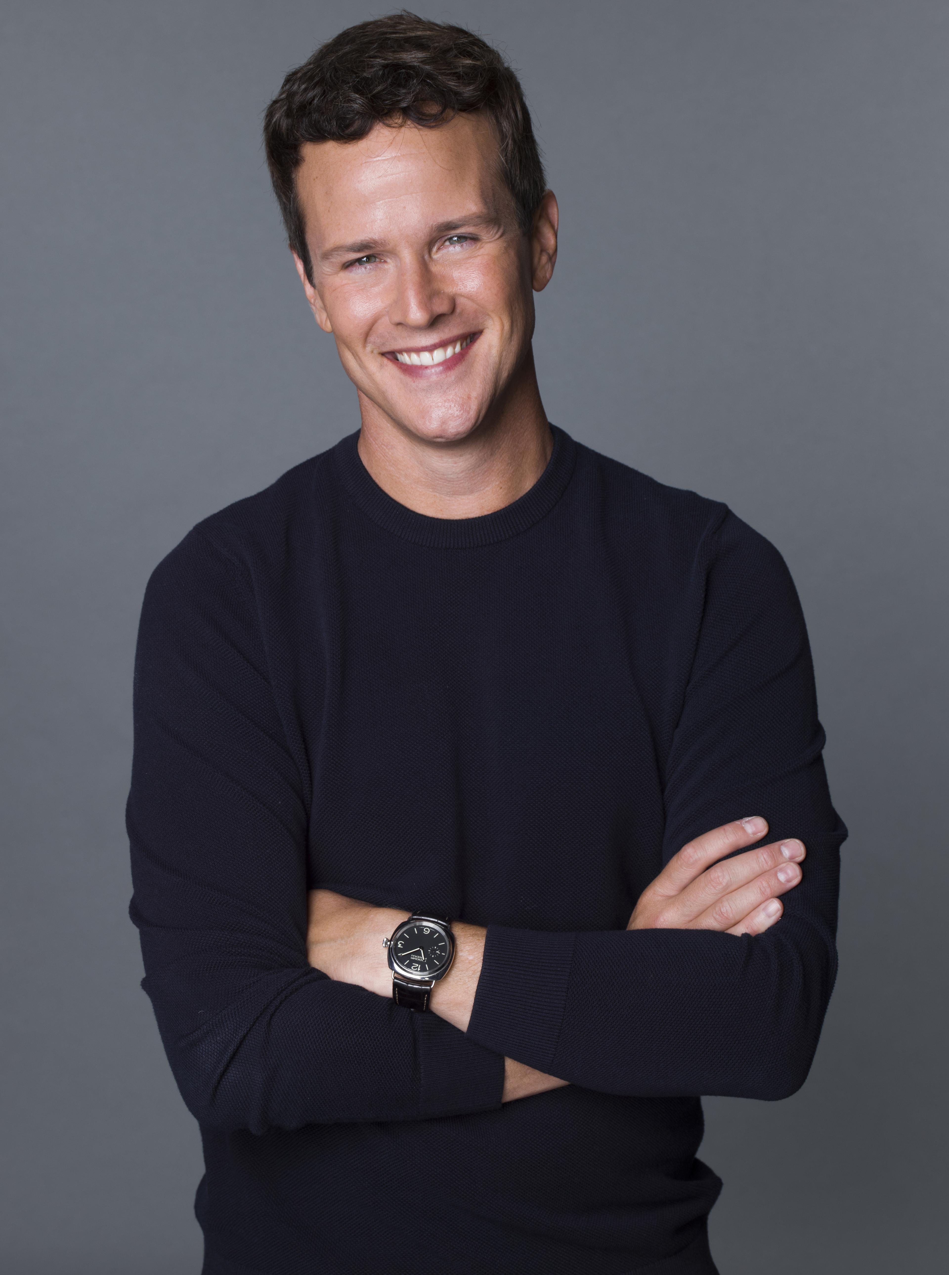 Scott Weinger image