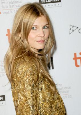 Clémence Poésy image