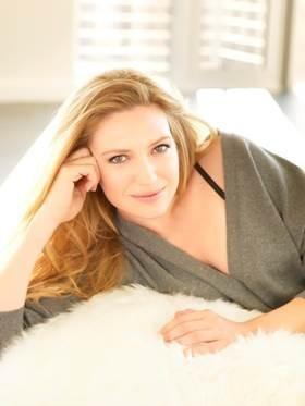 Anna Torv image