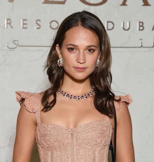 Alicia Vikander image