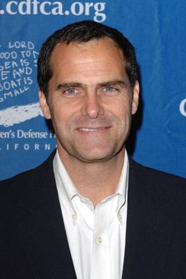 Andy Buckley image